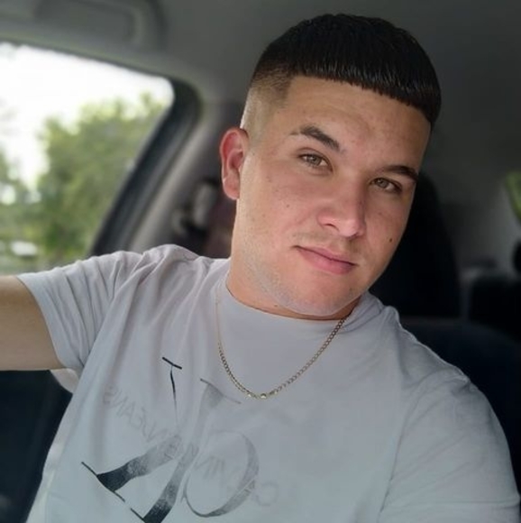 Meet your Posher, Edison - Picture 1 of 1